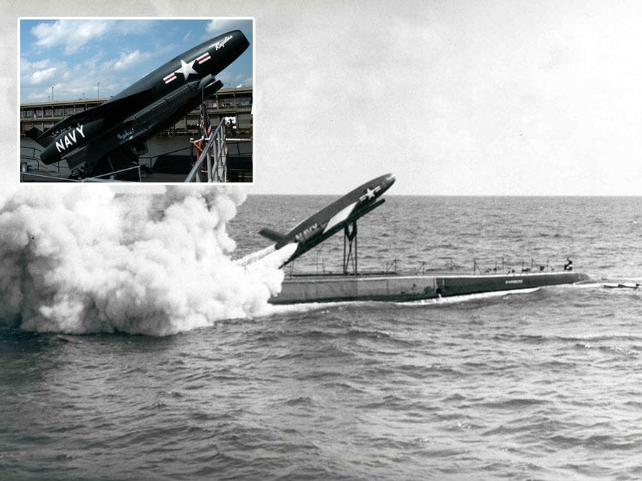 إطلاق صاروخ (ريجولوس 1) من الغواصة USS Barbero في 8 حزيران من 1959