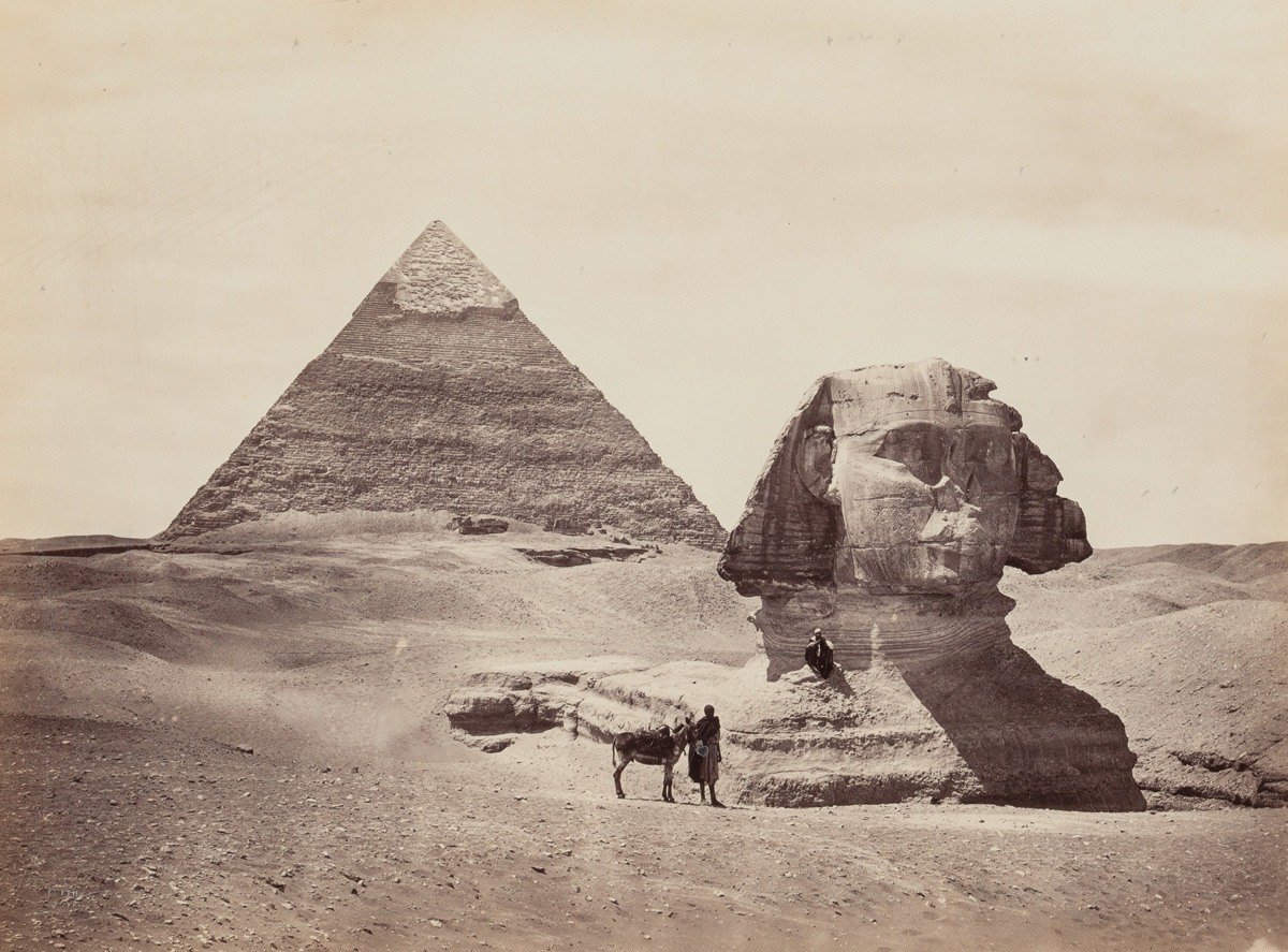 الهرم الأكبر وأبو الهول في الجيزة، مصر سنة 1858.