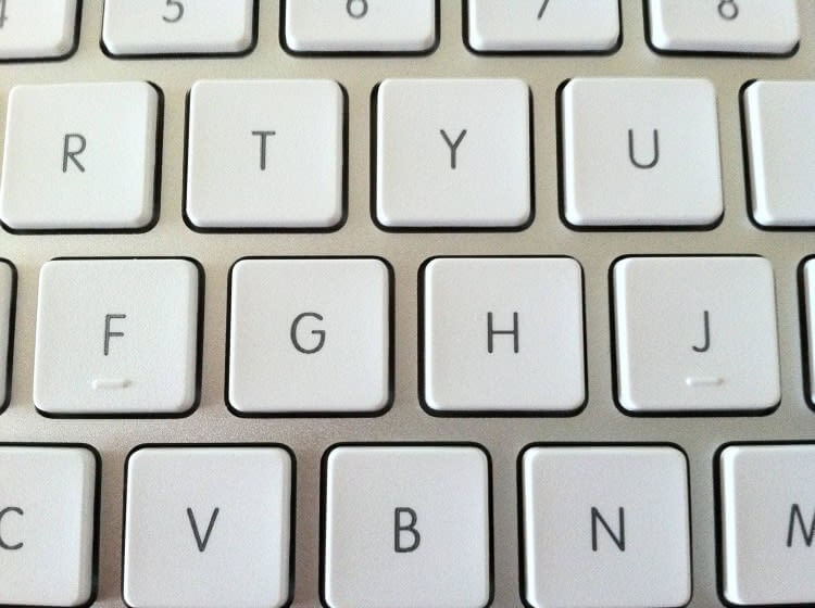 لماذا توجد نتوءات في كبّاسات لوحة المفاتيح؟